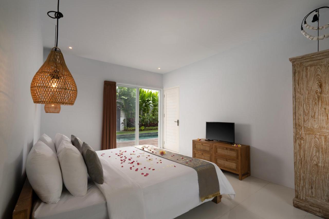 Villa Sersenka เกอโรโบกัน ภายนอก รูปภาพ